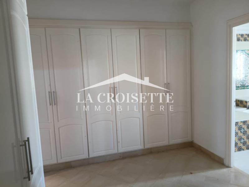 Villa S+6 à Ain Zaghouan Nord